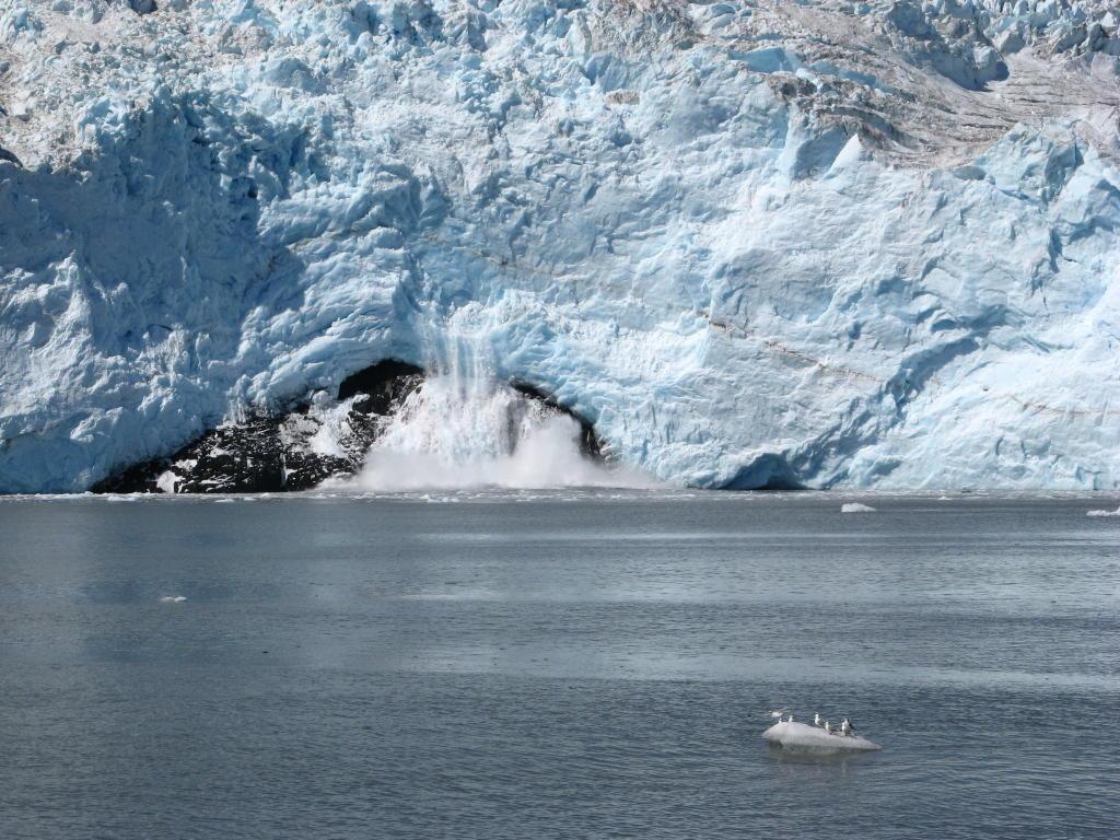 A glacier calving